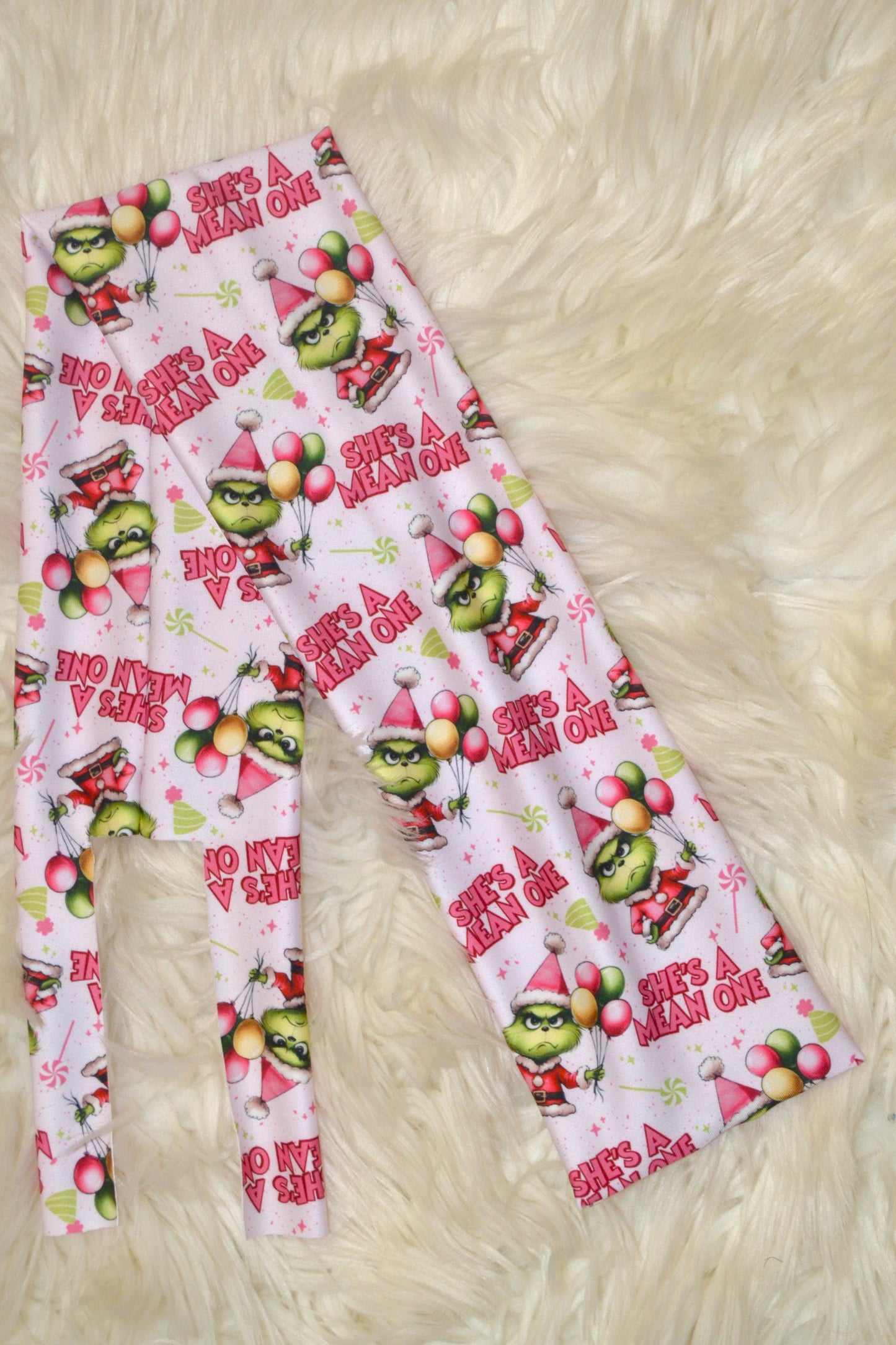 She's A Mean One Tail Bag