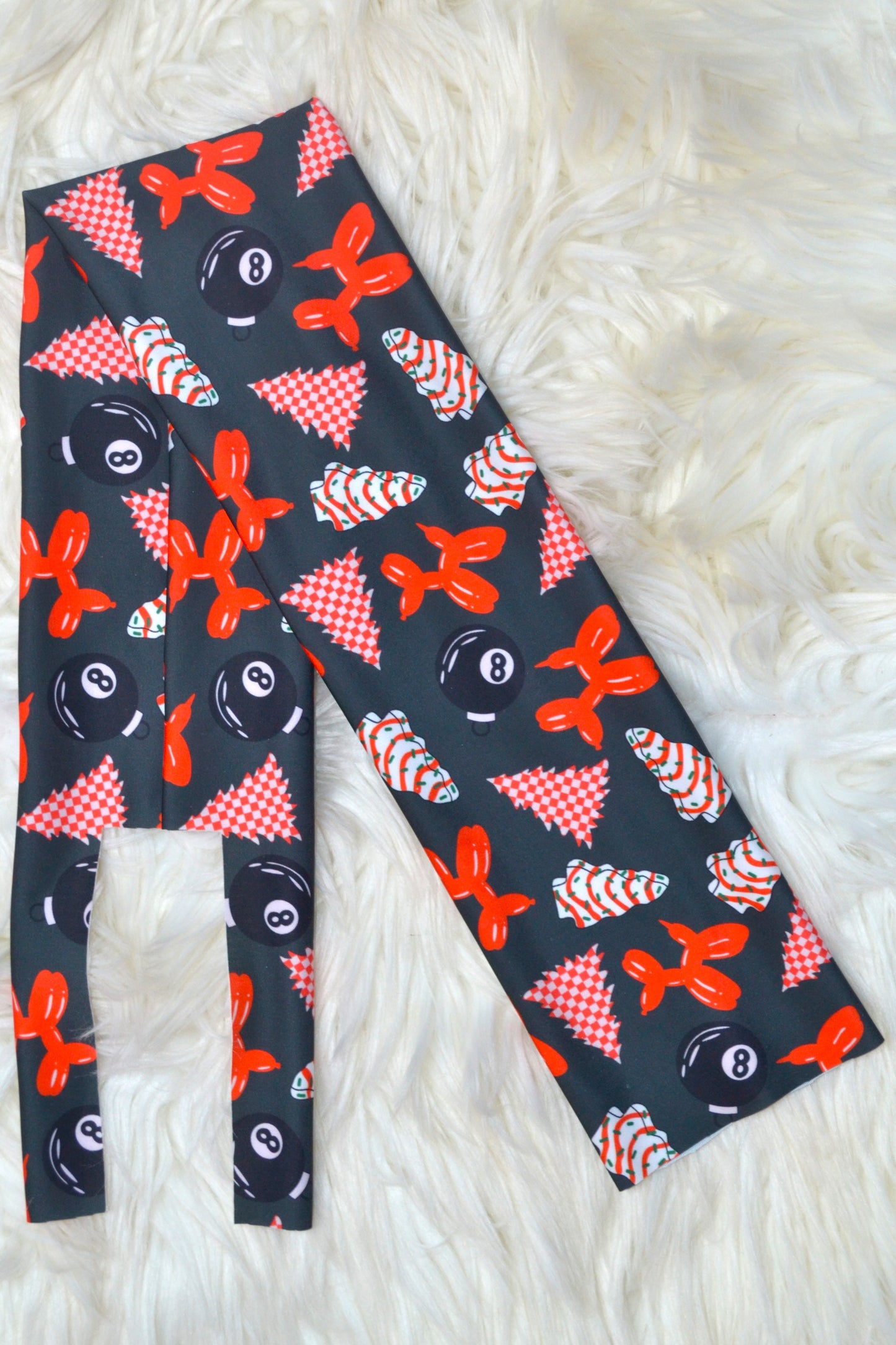 Balloon Dogs and Cakes Tail Bag