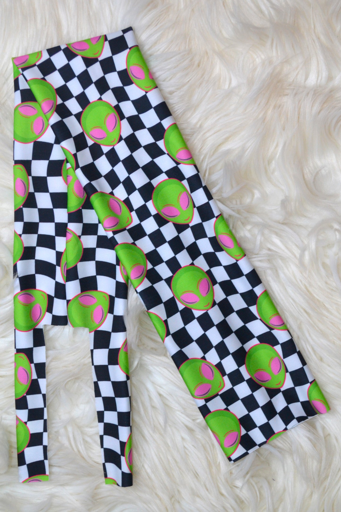 Checker Alien Tail Bag