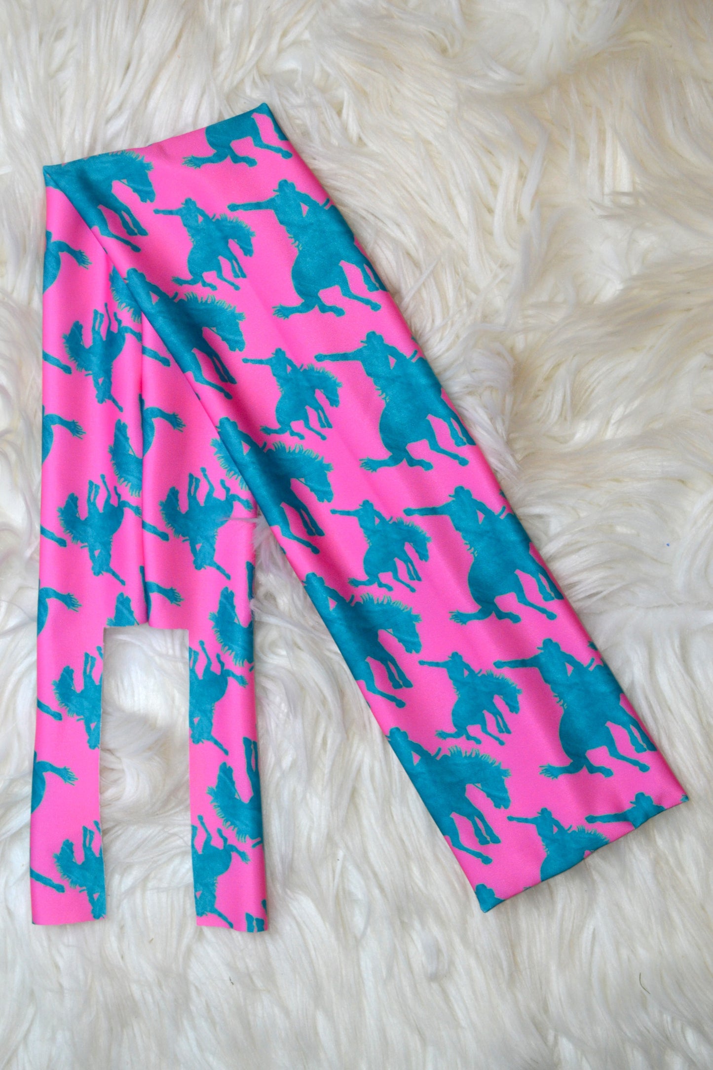 Pink Teal Bronc Tail Bag