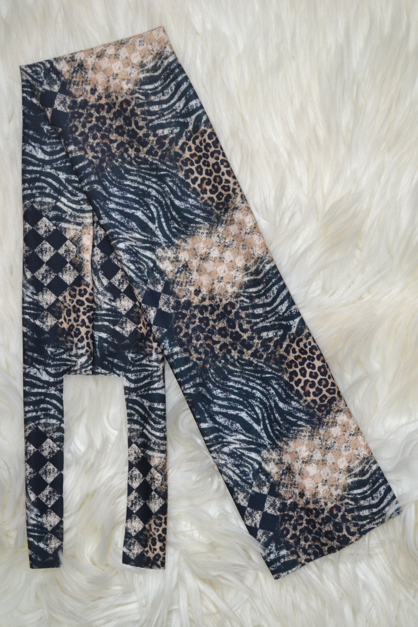 Neutral Cheetah Check Tail Bag