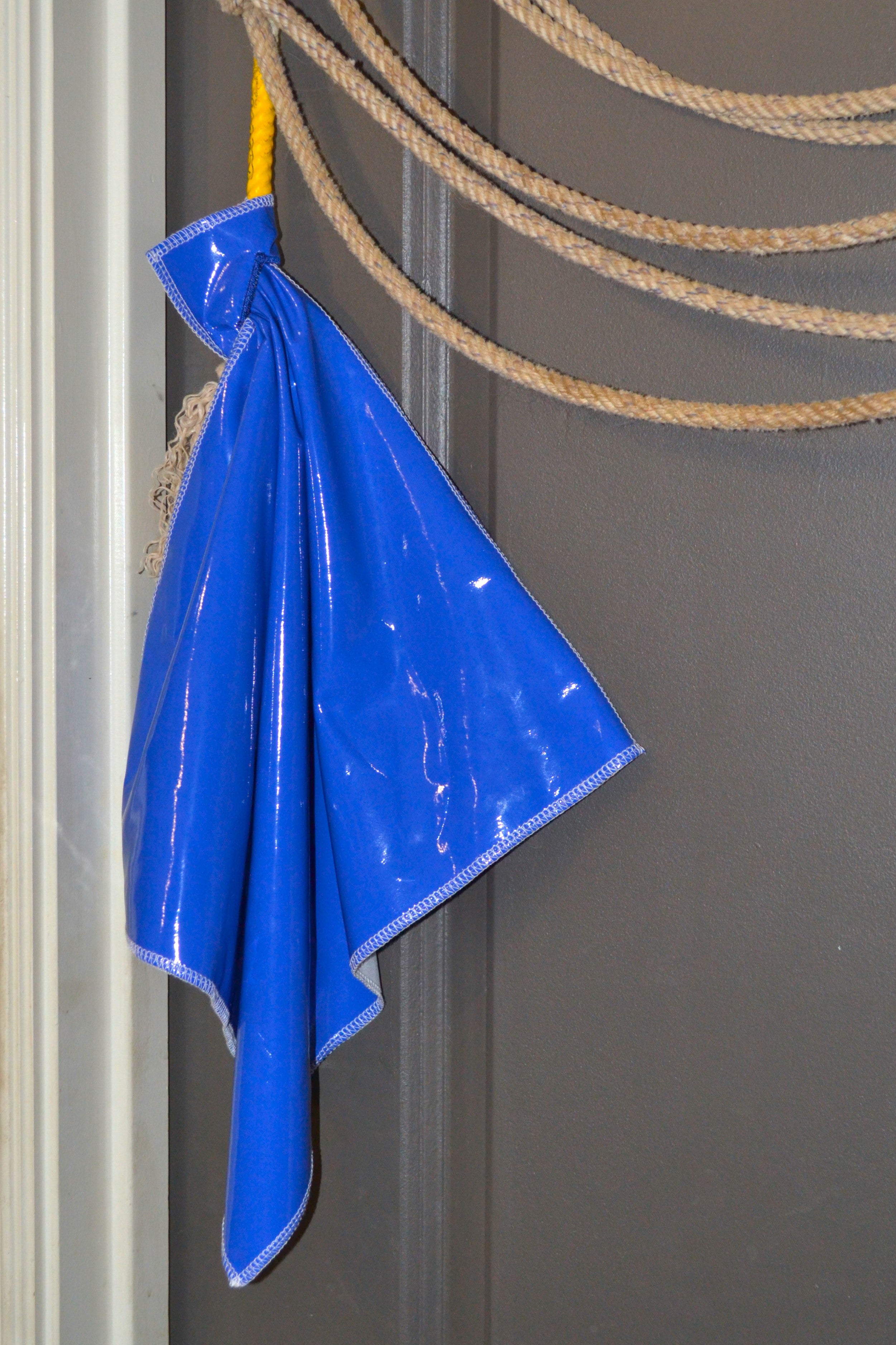 Royal Blue Breakaway Flag – Classy and Flashy Tail Bags