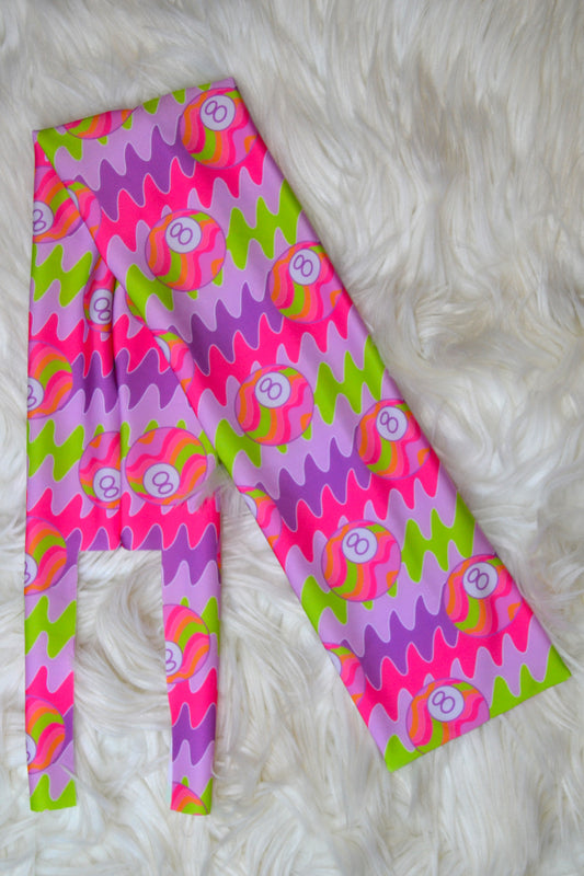 Groovy 8 Ball Tail Bag
