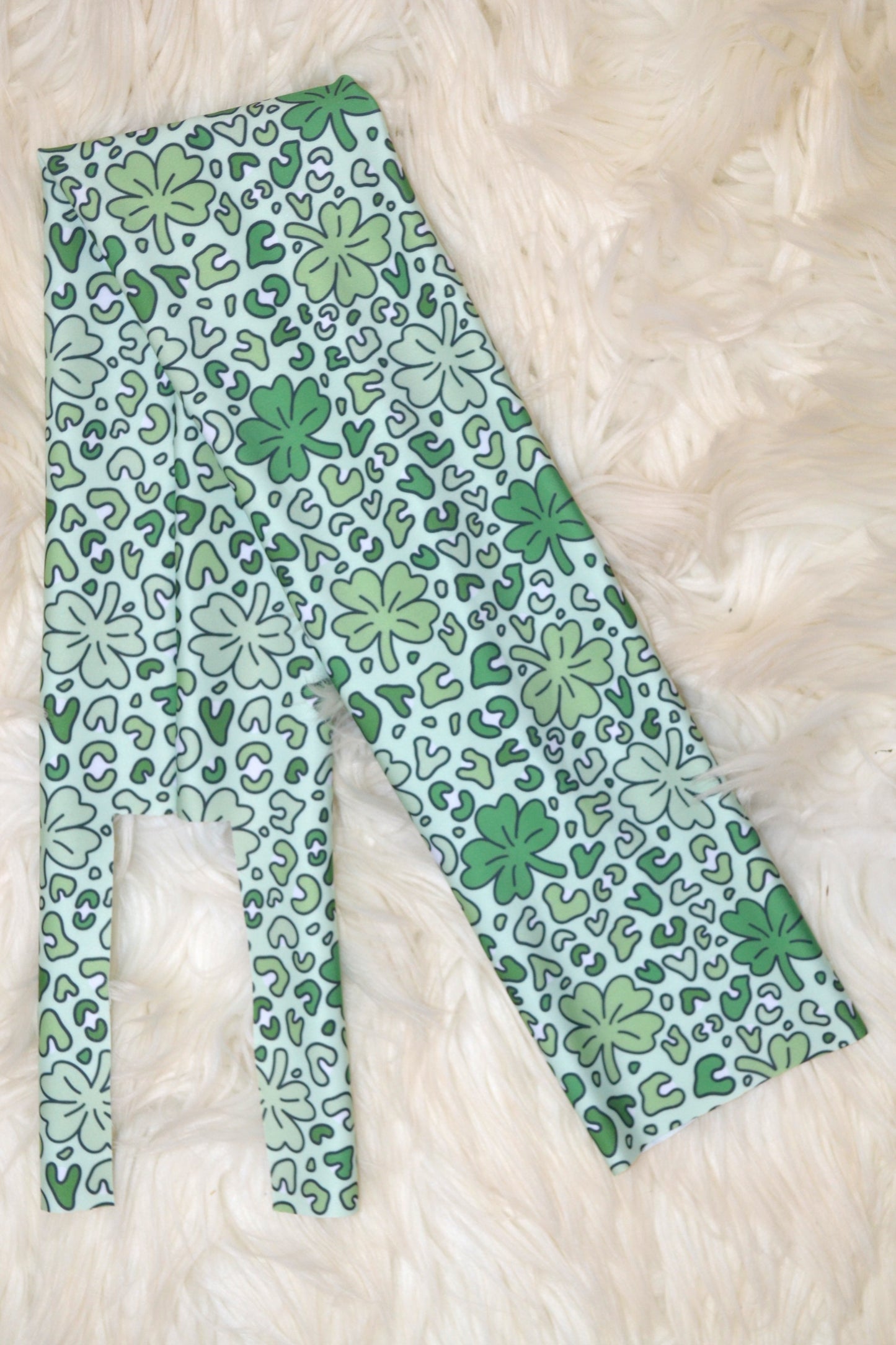 Cheetah Clover Tail Bag