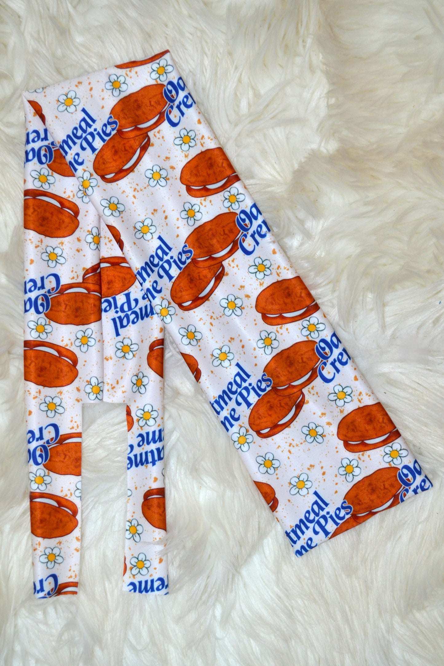 Oatmeal Pie Tail Bag