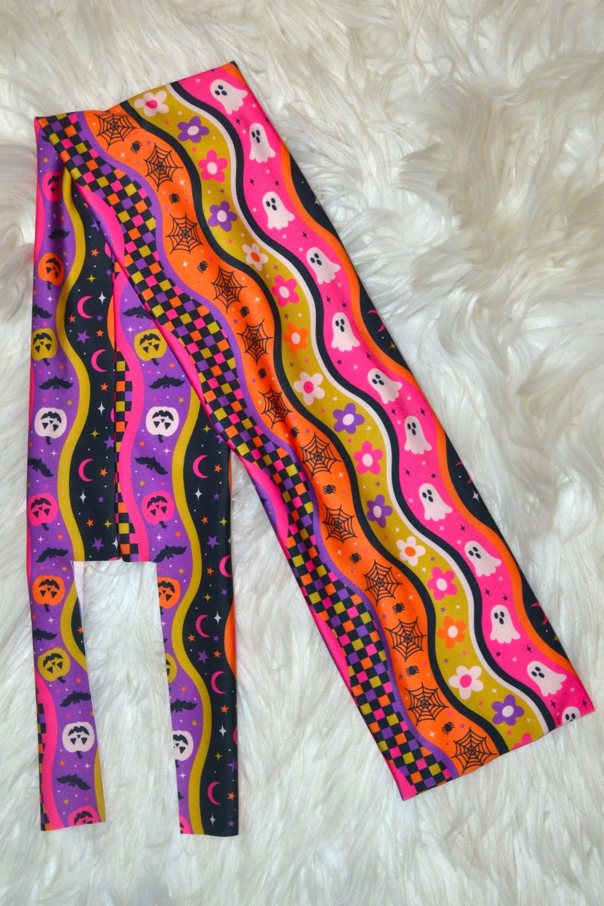 Groovy Halloween Tail Bag