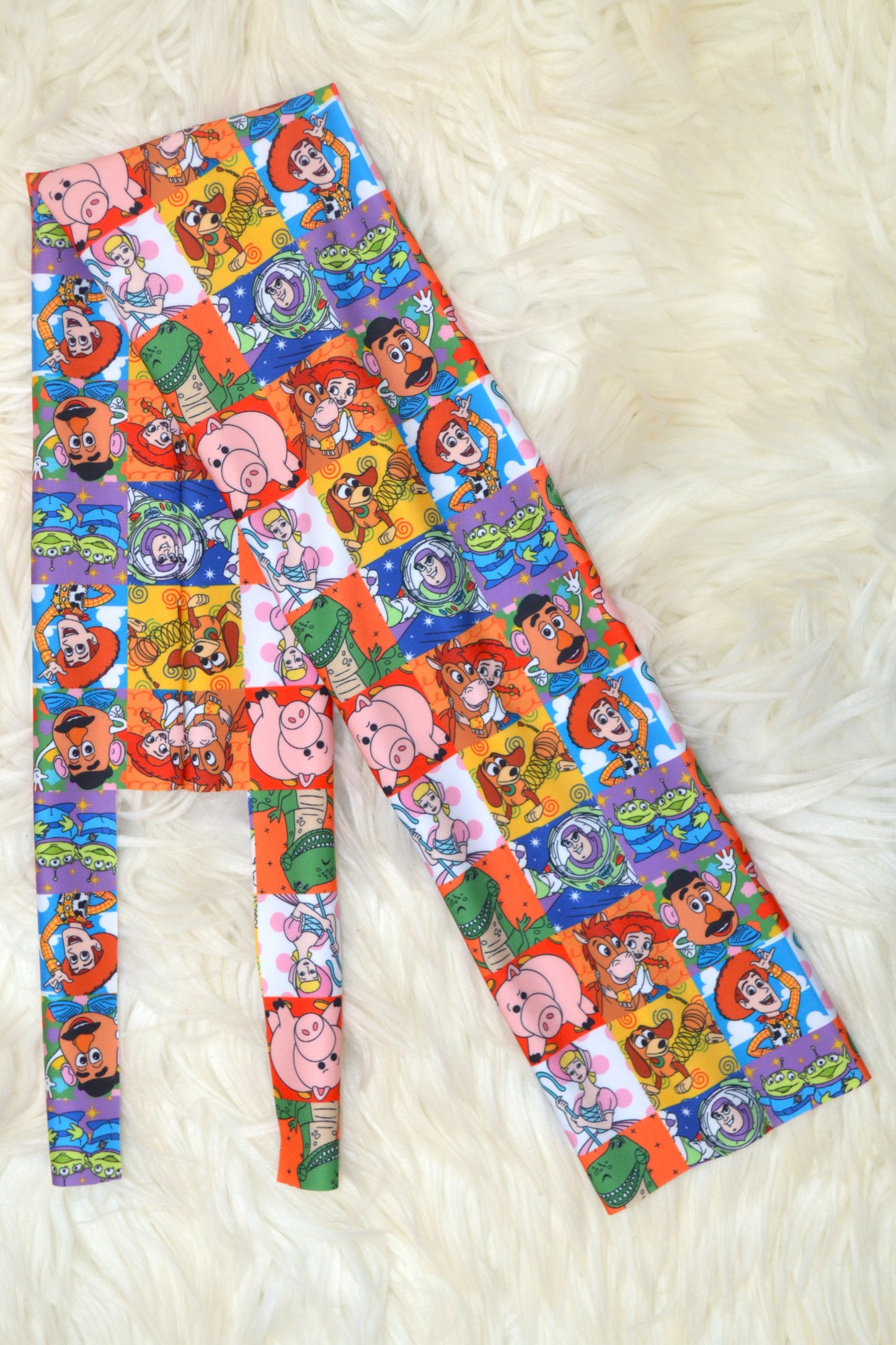 Story Checker Tail Bag