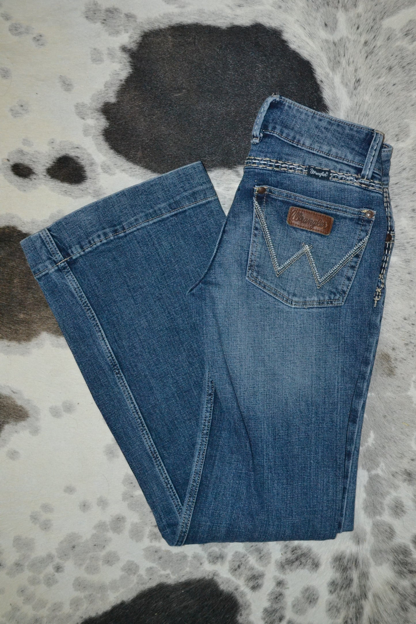 Wrangler Trouser Size 1 with a 34 Inseam