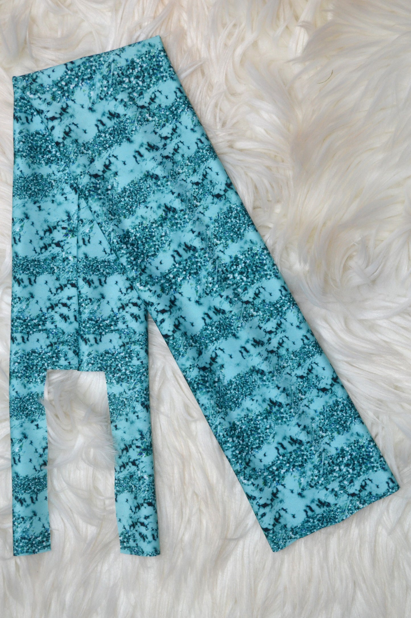 Turquoise Marble and Glitter Tail Bag