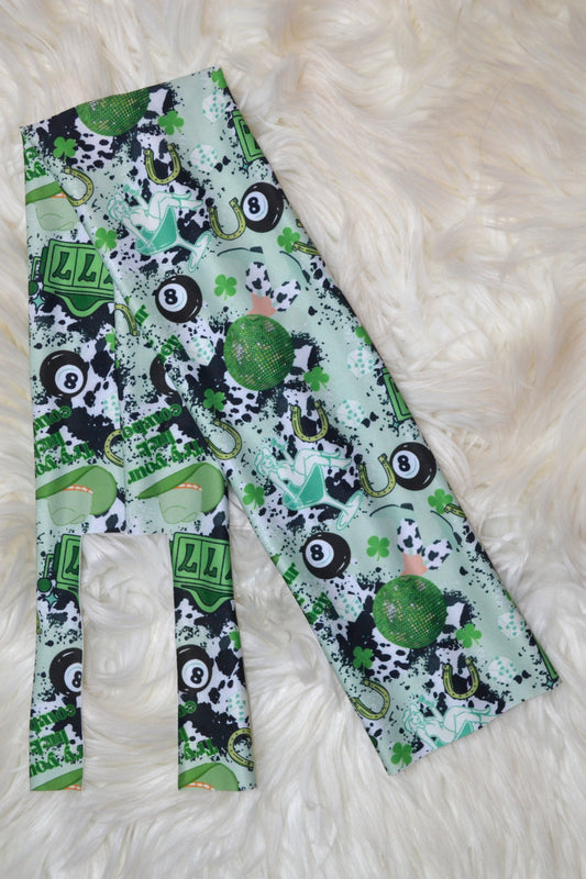 777 Try Your Luck Cowboy 8 Ball Green Tail Bag