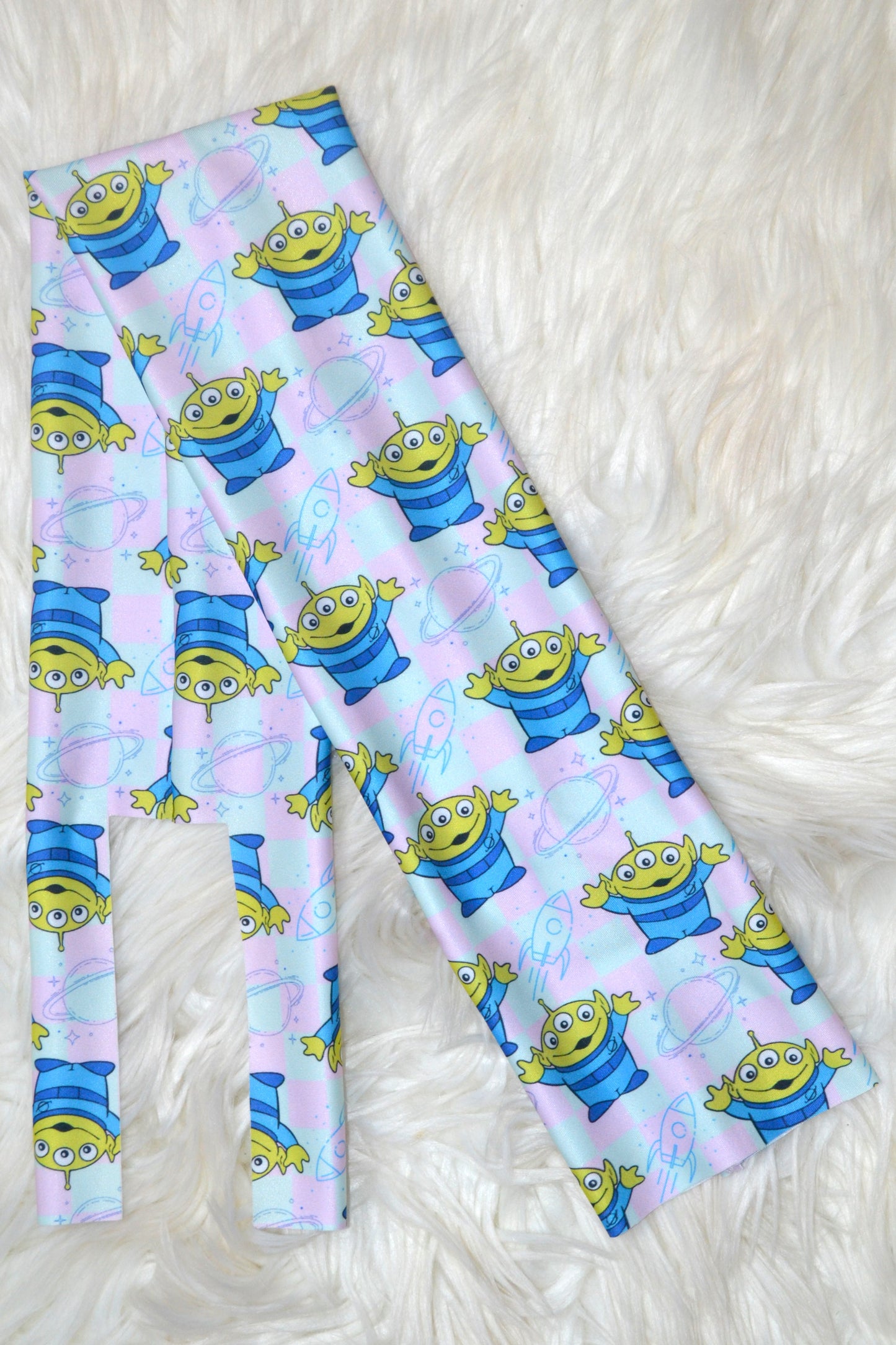 The Claw Alien Tail Bag