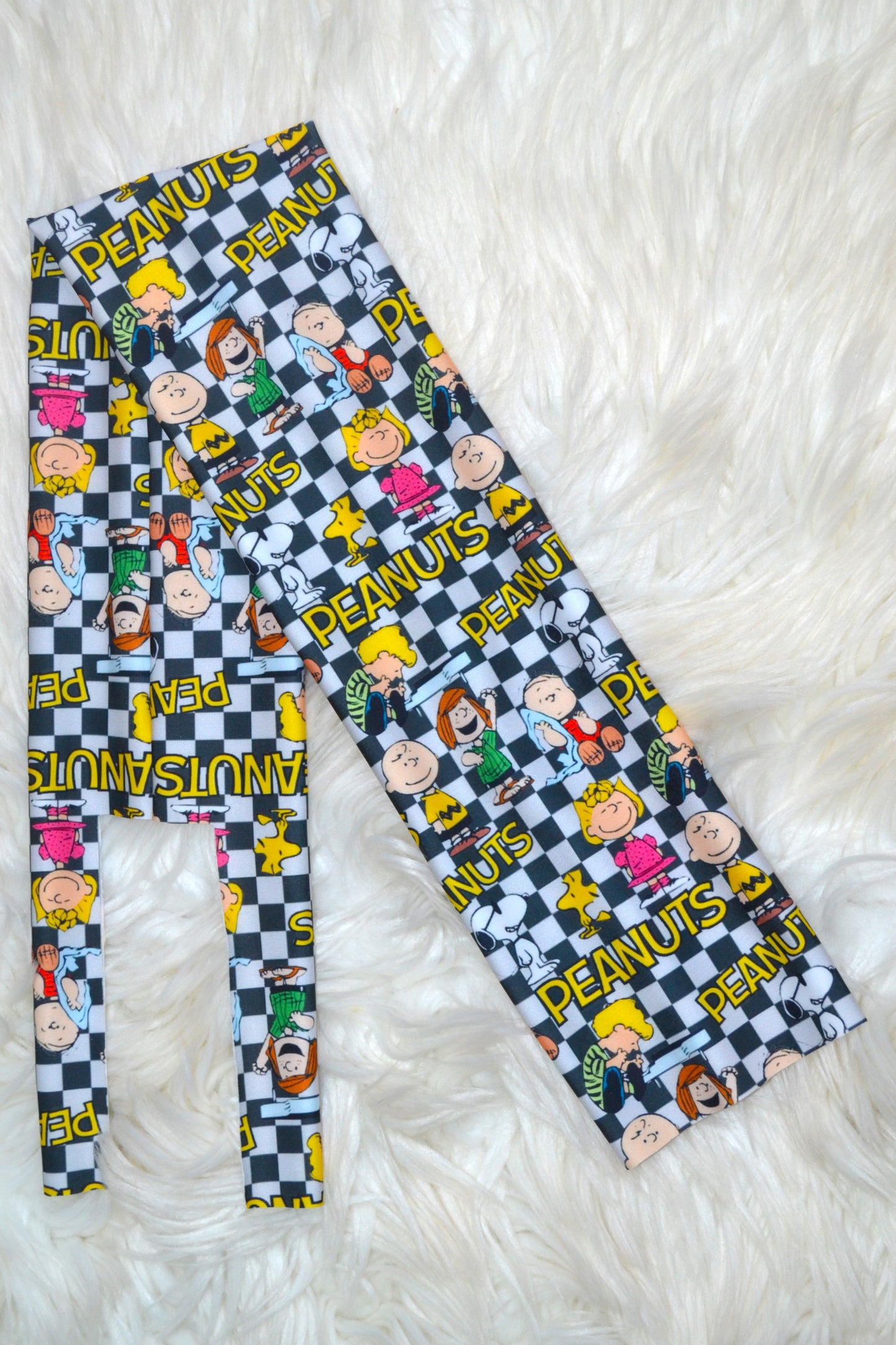 Peanut Check Tail Bag