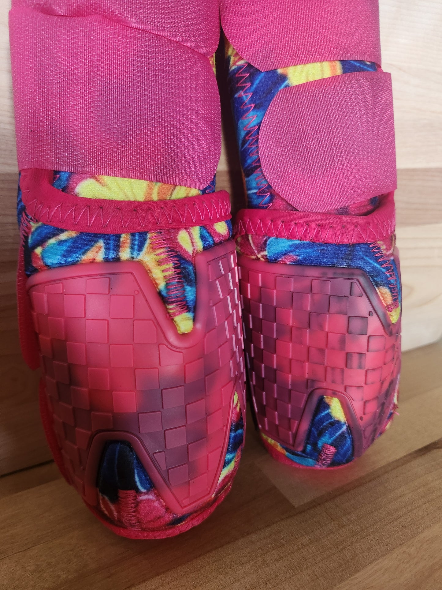 On Sale COSMETIC DEFECT Hawaiian Sport Boots