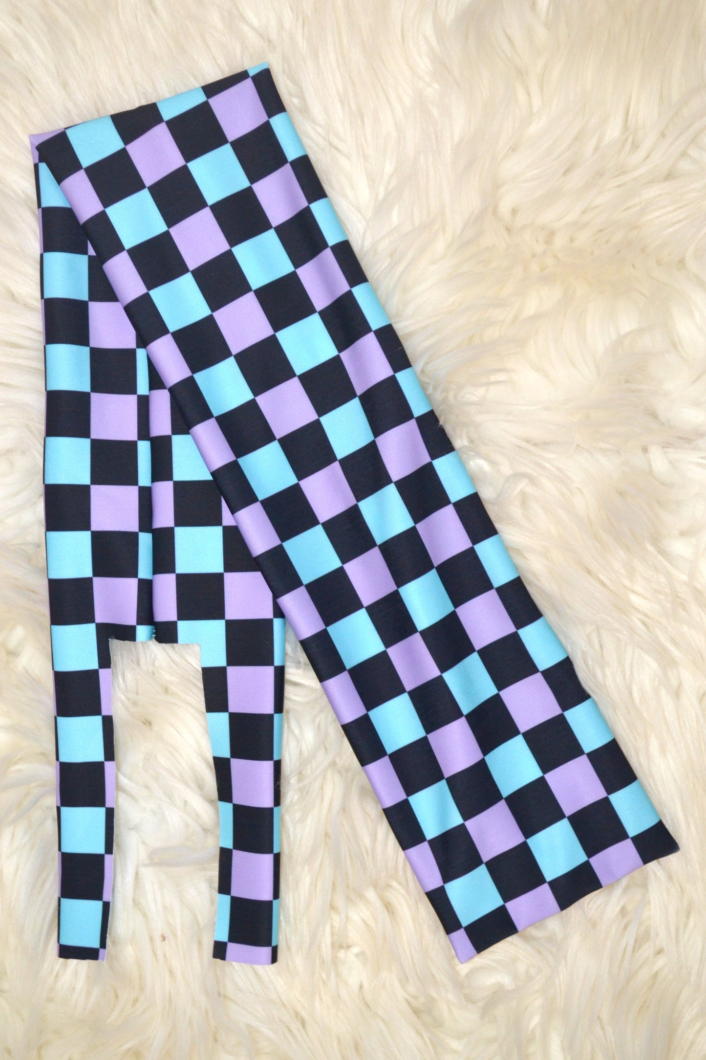 Lilac and Teal Checkered Tail Bag