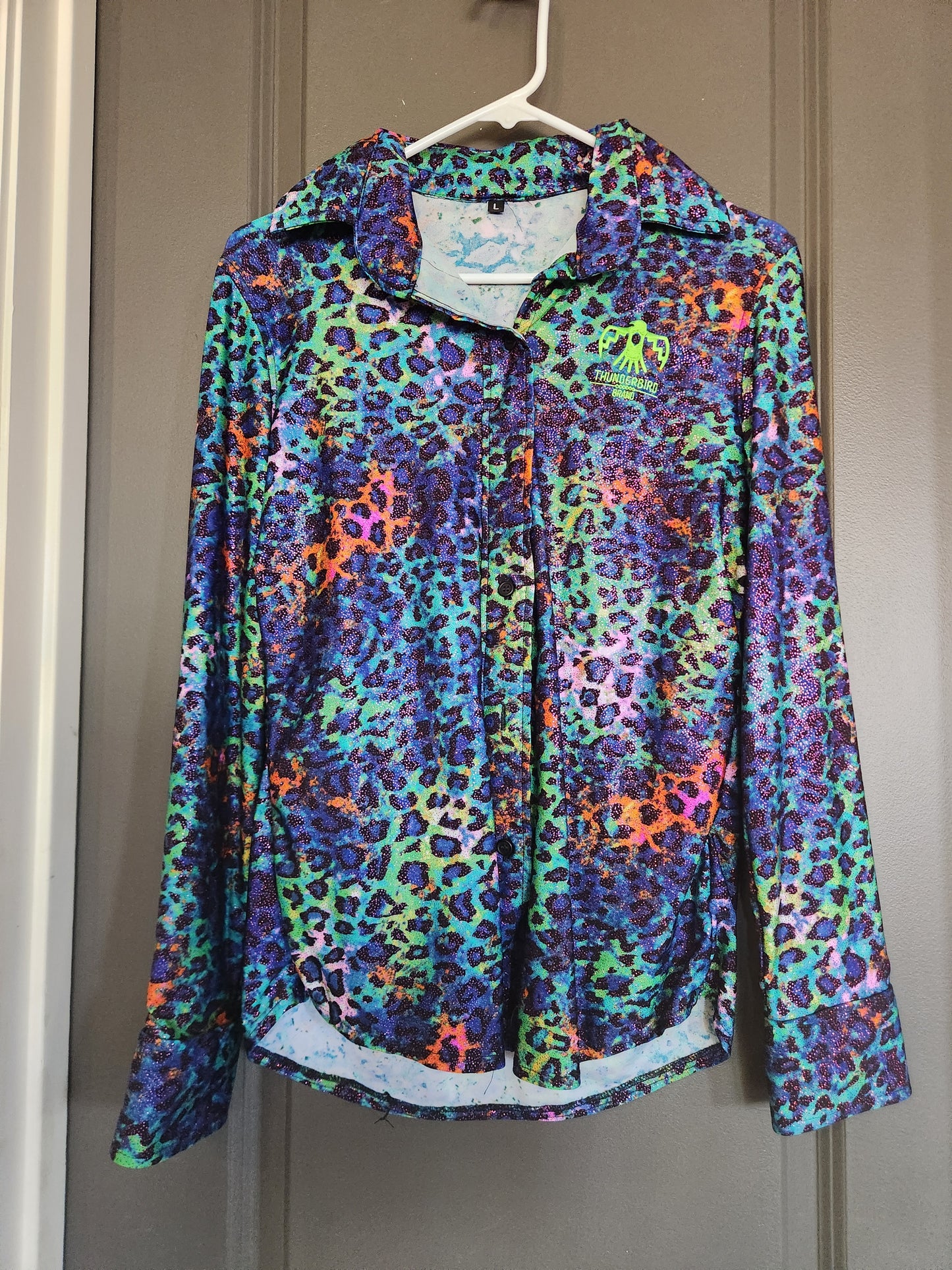 Thunderbird Rodeo Shirt Neon
Rainbow Cheetah Size Large